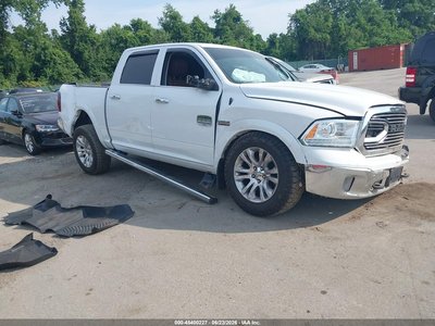 1C6RR7PT7JS****** 2018 RAM 1500