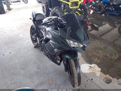 ML5EXEP16SD****** 2025 Kawasaki Ninja 650