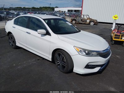 1HGCR2F18HA****** 2017 Honda Accord