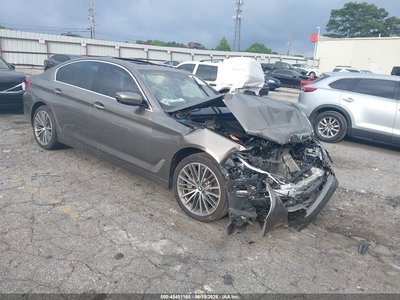 WBAJE5C36HG****** 2017 BMW 540i