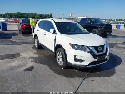 5N1AT2MV4JC****** 2018 Nissan Rogue