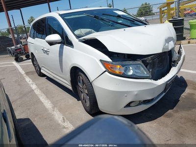 5FNRL5H94GB****** 2016 Honda Odyssey