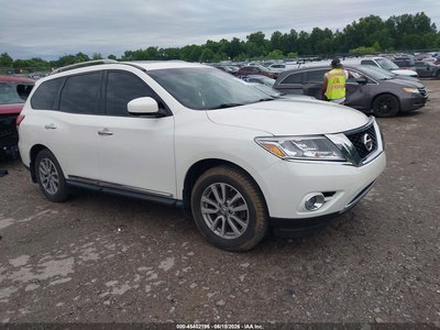 2016 Nissan Pathfinder