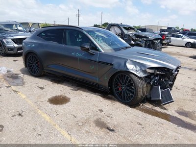 SD7VUJDW3ST****** 2025 Aston Martin DBX