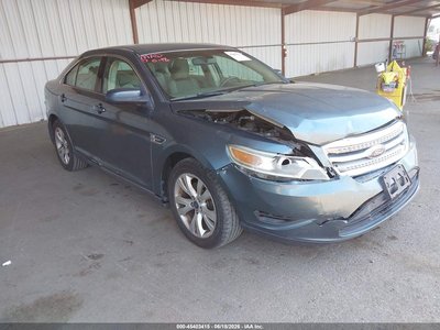 2010 Ford Taurus