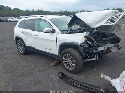 1C4PJMLB5KD****** 2019 Jeep Cherokee