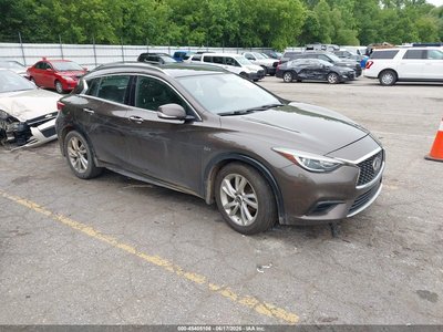 SJKCH5CP7KA****** 2019 Infiniti QX30