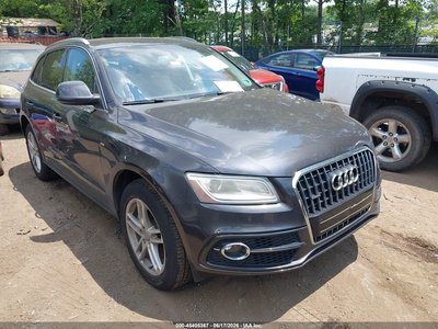 WA1WGAFP9EA****** Salvamento y Destrozados 2014 Audi Q5 en Tidewater
