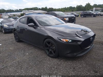 JM1BPAKLXM1****** 2021 Mazda 3