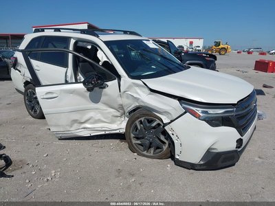 JF2SLDNC2SH****** 2025 Subaru Forester