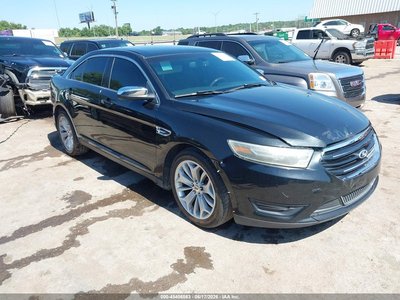 2014 Ford Taurus