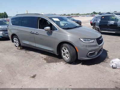2C4RC1GG3NR****** 2022 Chrysler Pacifica