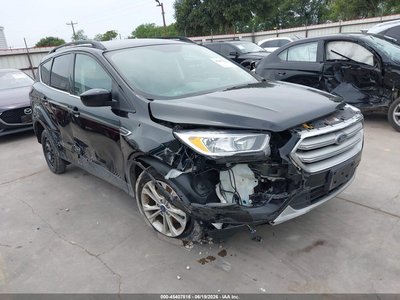 1FMCU9GD7JU****** 2018 Ford Escape