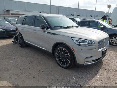 5LM5J7XC6LG****** 2020 Lincoln Aviator