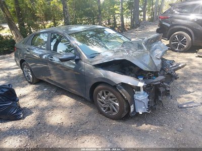 KMHLM4DG1RU****** 2024 Hyundai Elantra