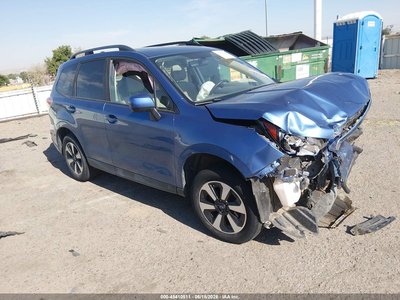 JF2SJAEC8HH****** 2017 Subaru Forester
