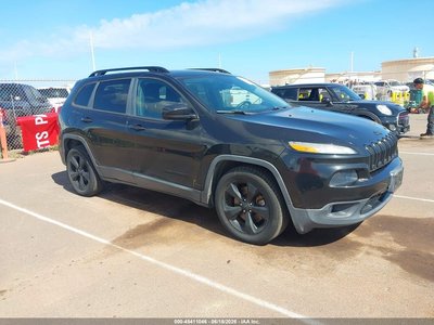 1C4PJLCB7FW****** 2015 Jeep Cherokee
