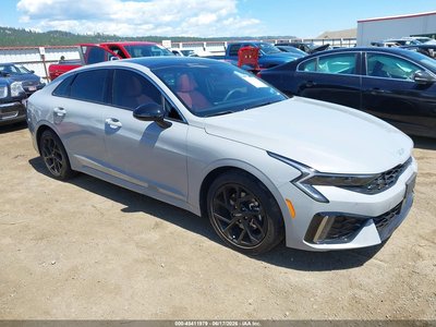 KNAG64J71T5****** 2026 Kia K5