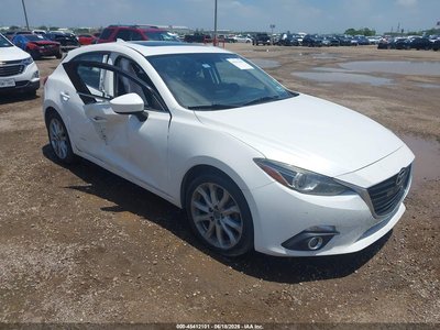JM1BM1N39G1****** 2016 Mazda 3