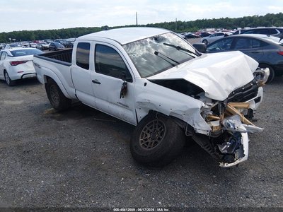 5TFUU4EN5FX****** 2015 Toyota Tacoma