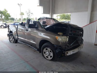 5TFRY5F18DX****** 2013 Toyota Tundra