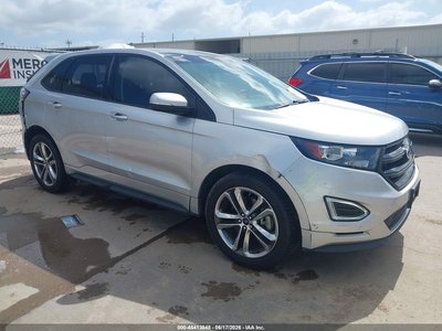 2016 Ford Edge