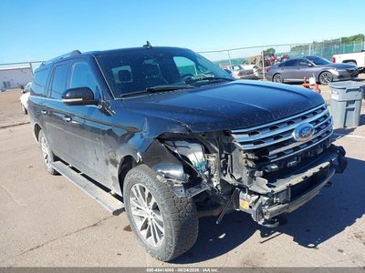 1FMJK2AT8JE****** 2018 Ford Expedition