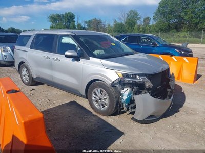KNDNB4H32N6****** 2022 Kia Carnival Mpv