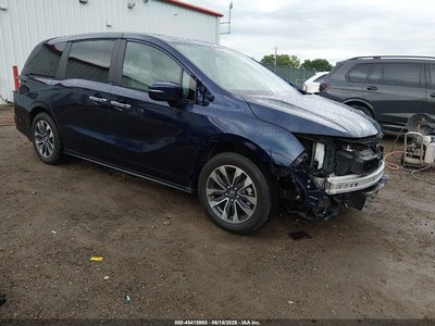 5FNRL6H66RB****** 2024 Honda Odyssey
