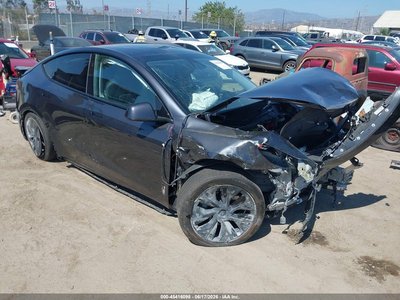 7SAYGDED7RF****** 2024 Tesla Model Y