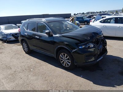 2020 Nissan Rogue