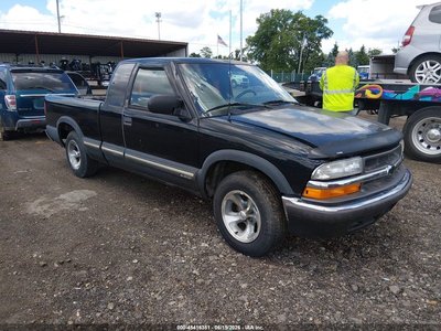 1GCCS19HX38****** 2003 Chevrolet S-10