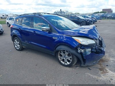1FMCU0HX8DU****** 2013 Ford Escape