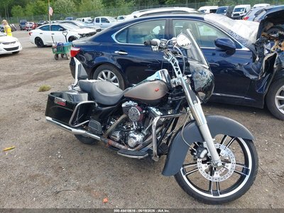 1HD1FRW145Y****** 2005 Harley-Davidson Road King Classic