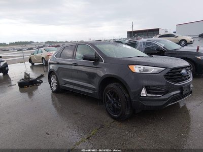 2021 Ford Edge