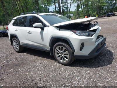 2T3C1RFV2MW****** 2021 Toyota RAV4