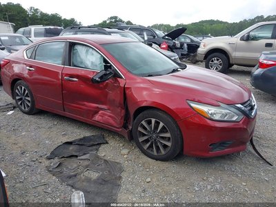 1N4AL3AP3GC****** Salvage and Wrecked 2016 Nissan Altima in Atlanta North