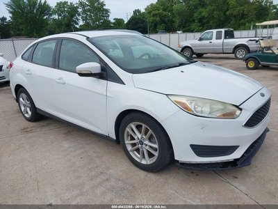 1FADP3F23FL****** 2015 Ford Focus