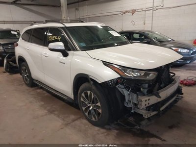 5TDGARAHXLS****** 2020 Toyota Highlander