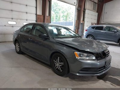 3VW267AJ9GM****** 2016 Volkswagen Jetta