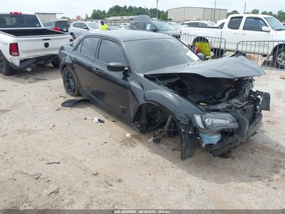 2C3CCABT9KH****** 2019 Chrysler 300