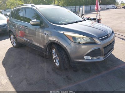 1FMCU9G97EU****** 2014 Ford Escape