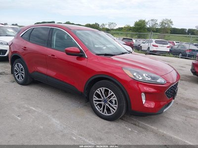 1FMCU9H99NU****** 2022 Ford Escape