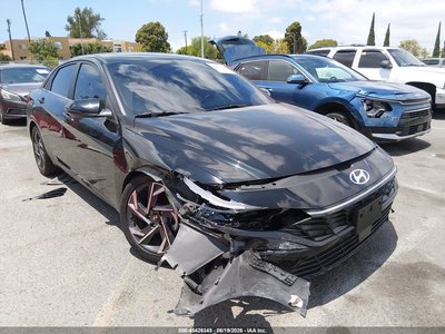KMHLN4DJ6SU****** 2025 Hyundai Elantra