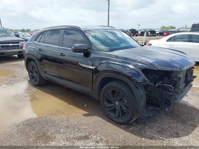1V2JE2CA5MC****** 2021 Volkswagen Atlas