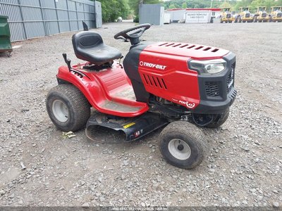 13AN77B**** 2019 Troy Bilt Tractor