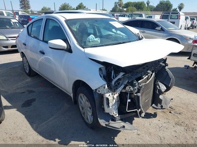 3N1CN7AP4KL****** 2019 Nissan Versa