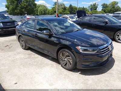 3VWGB7BU8KM****** 2019 Volkswagen Jetta