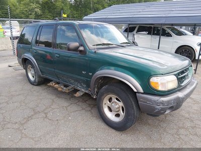 2001 Ford Explorer