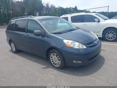 5TDYK4CC7AS****** 2010 Toyota Sienna